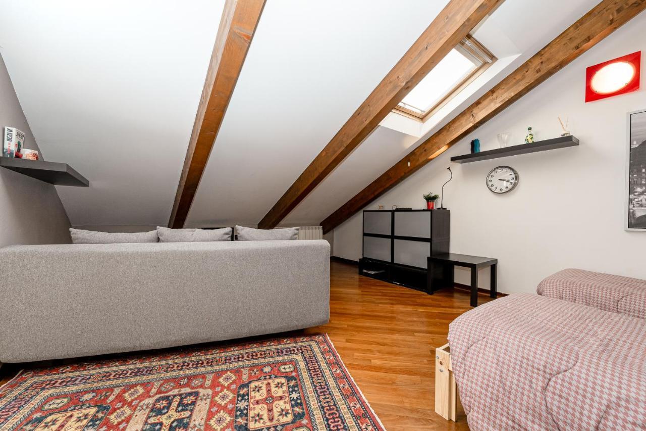 Stagabin La Mansarda Panoramica Un Rifugio Di Eleganza E Tranquillita Apartment Turin Exterior photo